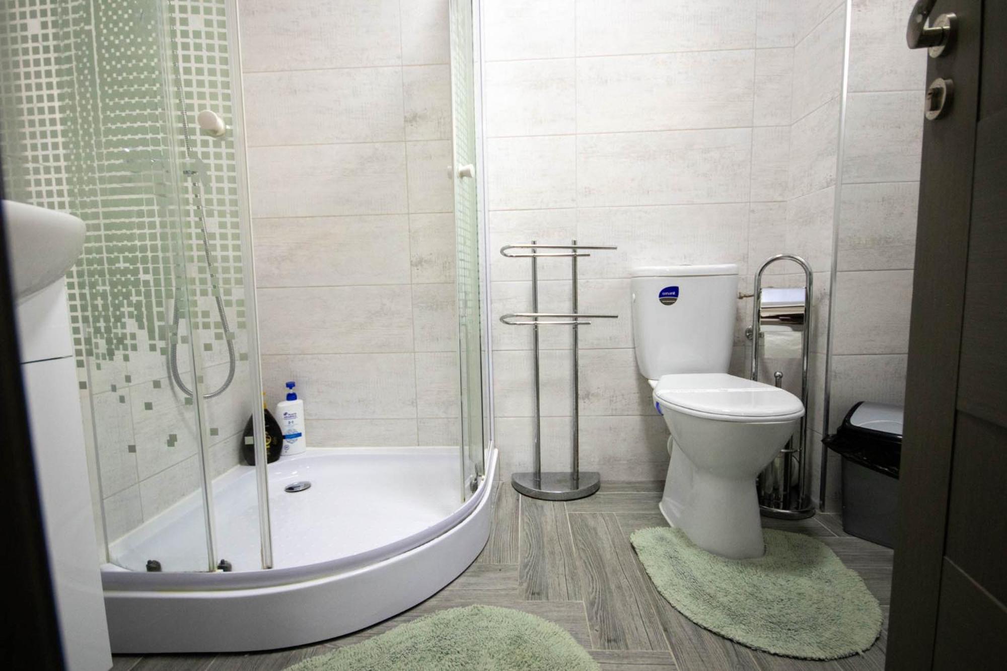 Astar Apartments - Small Rădăuţi Buitenkant foto