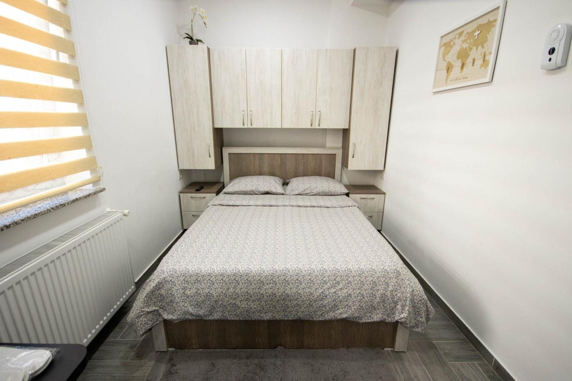 Astar Apartments - Small Rădăuţi Buitenkant foto